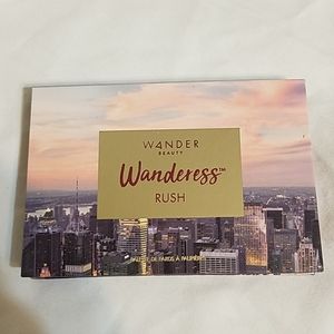 Wander Beauty Wanderess